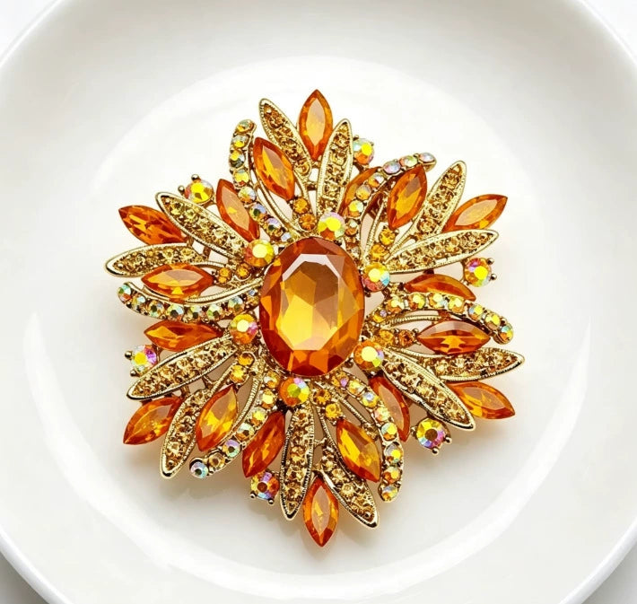 Ladies' Blooming Flower High Fashion Brooch
